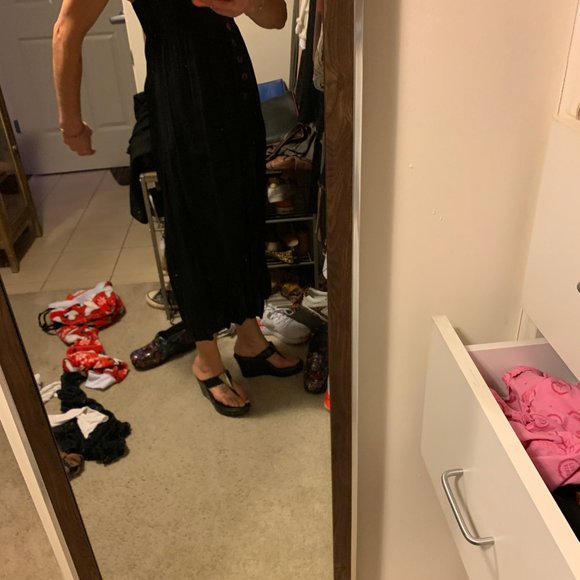 jumpsuit - Picture 2 of 2